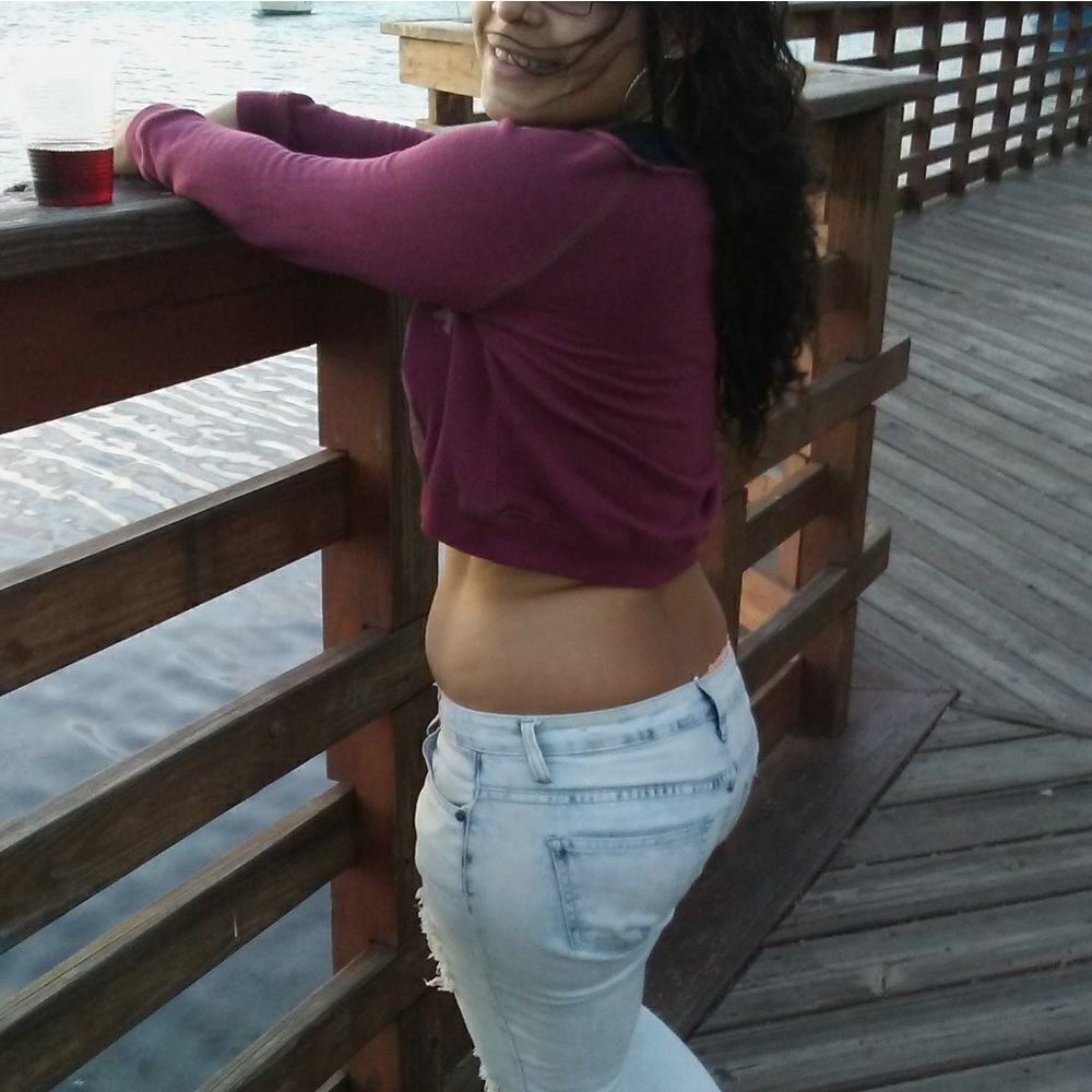 Sale Ends On Xmas For Cheetah. Or Longsleeve Crop top  - Picture 2 of 4